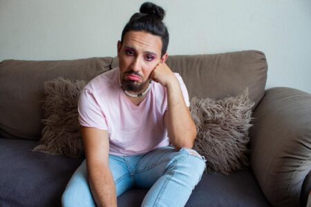 PSOE cárcel padres identidad sexual