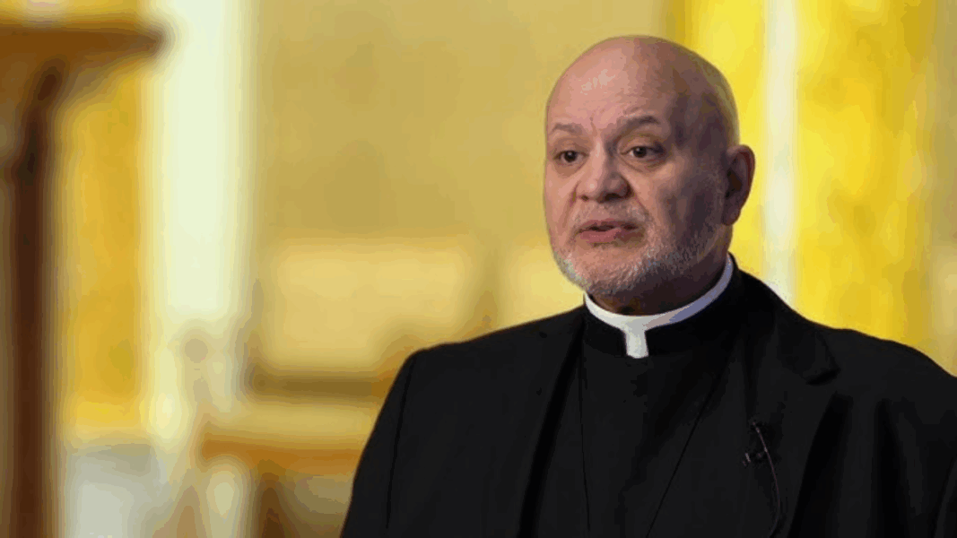 Absuelven al Padre Carlos Martins de cargos por delito menor en Estados Unidos