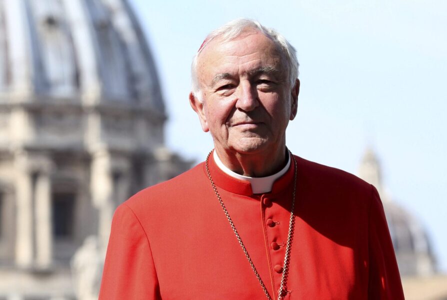 Cardenal católico relacionado con el cierre del centro de bioética católica en Inglaterra