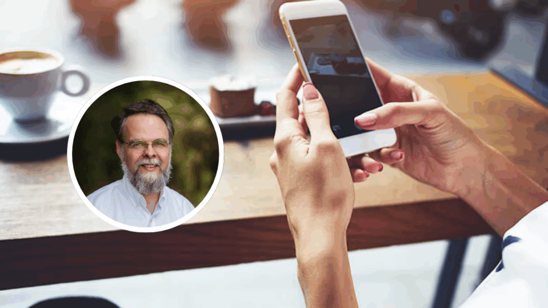 Una señal de contradicción: Peter Kwasniewski frente al uso del smartphone