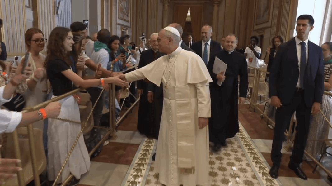 El Papa León XIV denuncia la “cultura de la muerte” y urge a vivir el Bautismo con radicalidad