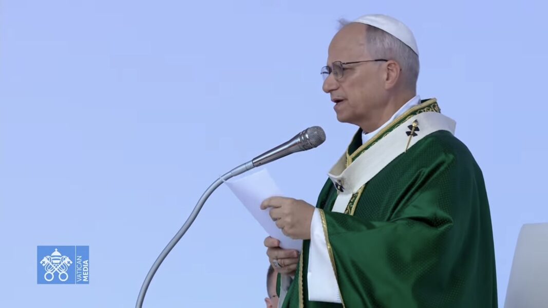 «Queridos jóvenes, nuestra esperanza es Jesús»