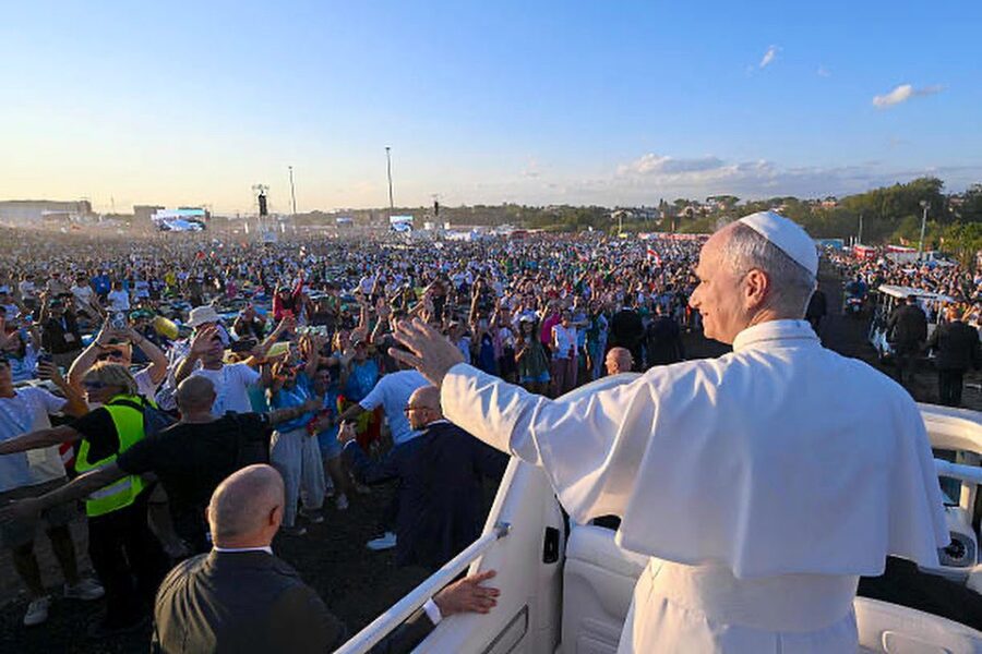 El Ángelus del Papa pone fin a Tor Vergata