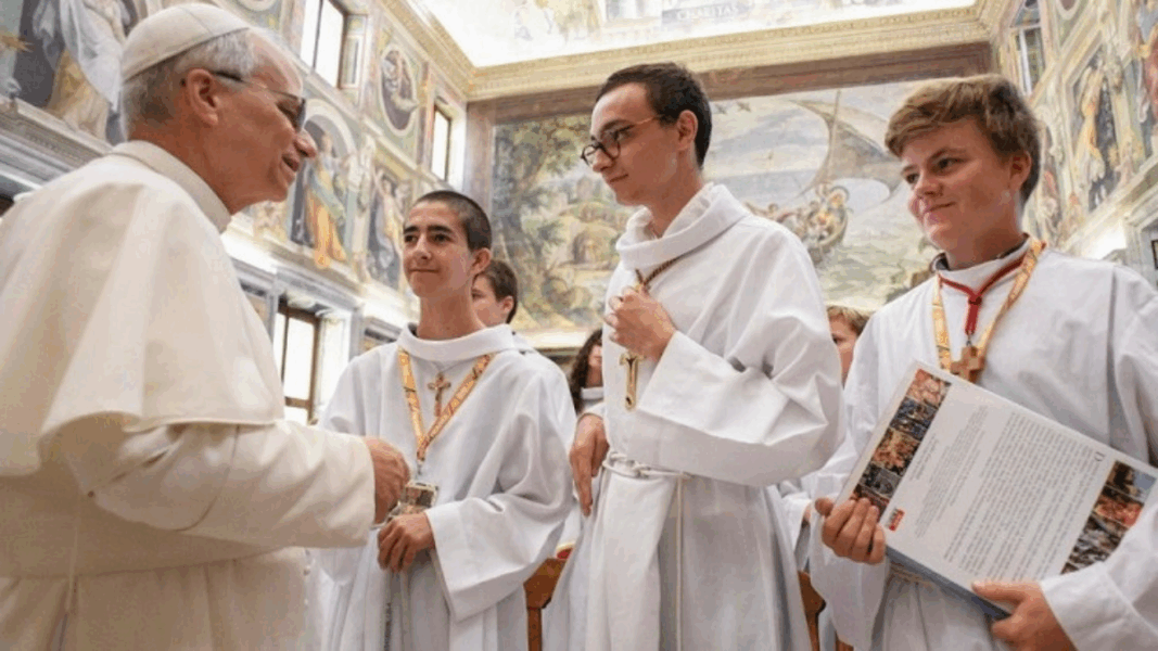 El monaguillo como semilla de vocaciones