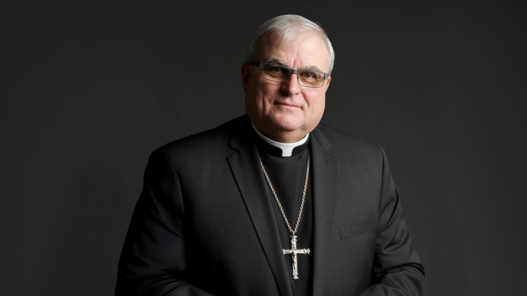 O Papa aceita a renúncia de Mons. Luc Cyr, arcebispo de Sherbrooke, Canadá