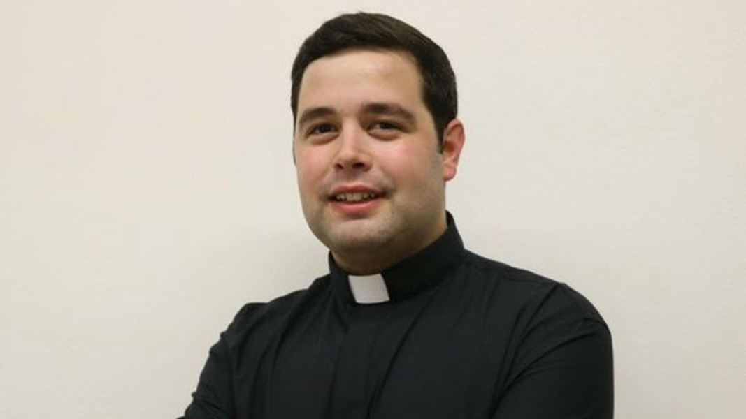 Fallece a los 32 años el sacerdote sevillano Pedro Elena García