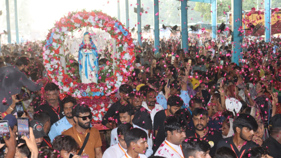 Asesinan a un católico durante la peregrinación mariana en Pakistán