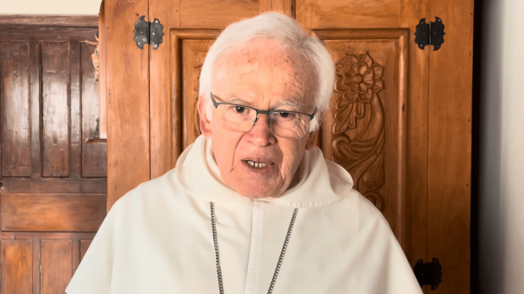 Raúl Vera niega el sacrilegio y reduce a “falta disciplinar” la concelebración con una sacerdotisa anglicana