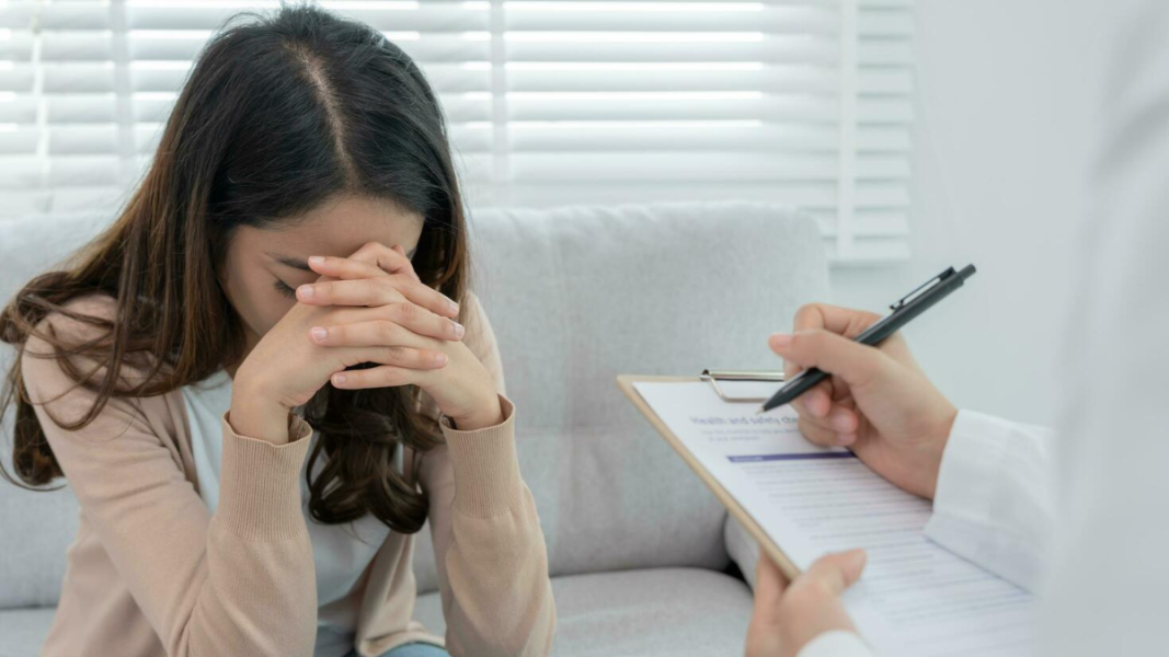 Estudio en Canadá: las hospitalizaciones psiquiátricas se duplican en mujeres que abortaron