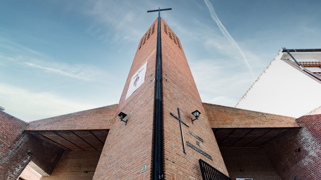 La Diócesis de Getafe aparta temporalmente al párroco de El Álamo tras la polémica
