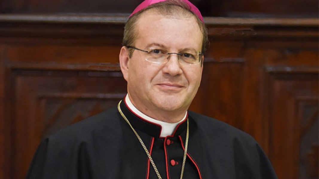 Renuncia del obispo George Bugeja en Libia: una dimisión anticipada