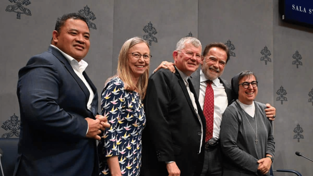 Narnia: El Vaticano impulsa un “pacto climático” bajo la bandera de Laudato si’