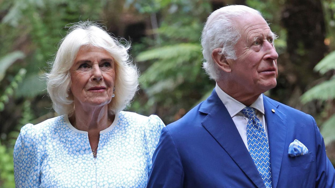 Carlos III y Camilla visitarán el Vaticano en octubre para reunirse con León XIV