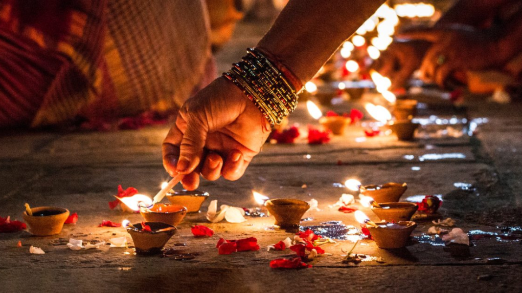 De puentes de diálogo al sincretismo: el Vaticano saluda a los hindúes por la festividad del Diwali