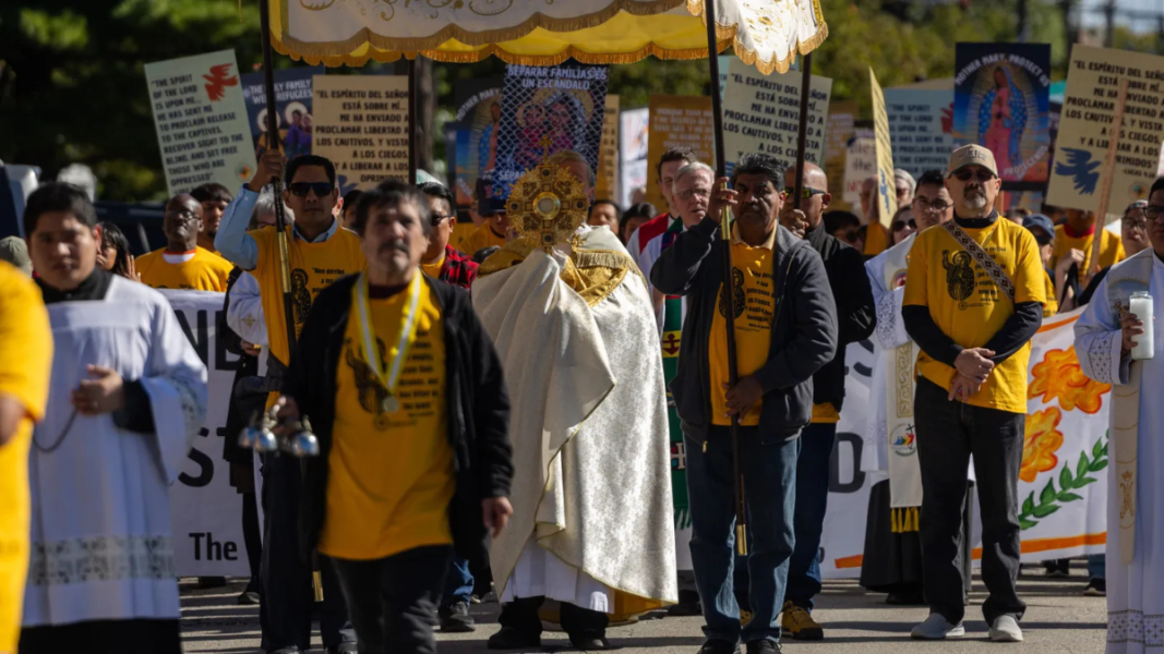 Estados Unidos: La Eucaristía se convierte en instrumento político en medio de la crisis migratoria