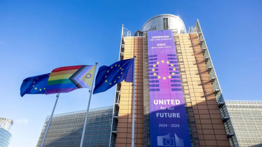 Bruselas impone la “autodeterminación de género” infantil y amenaza con recortar fondos a los países que se opongan