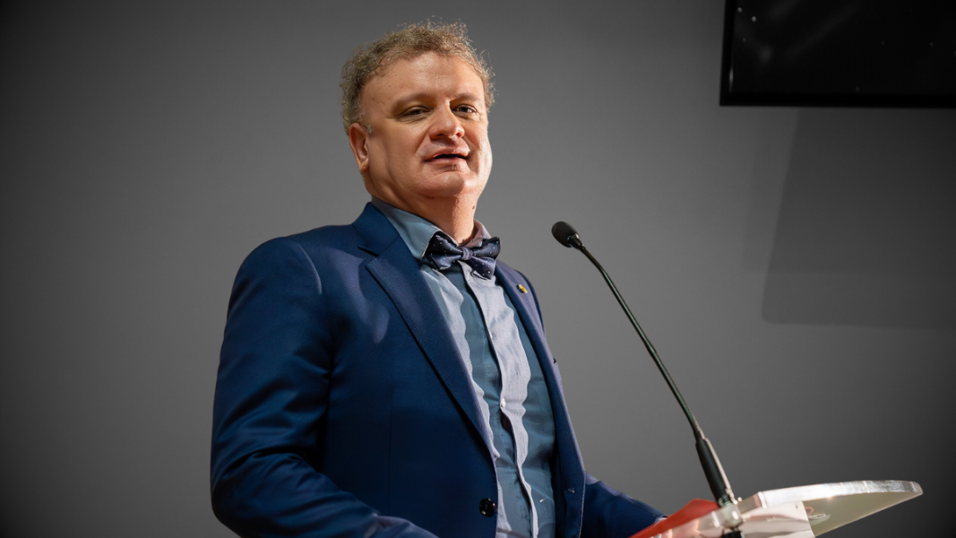 “La misa no es un espectáculo”: Quintana Paz pide recuperar el sentido del rito y la razón