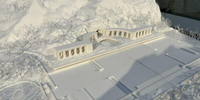 El Valle despojado: el Gobierno elimina los símbolos cristianos que rodean la Cruz