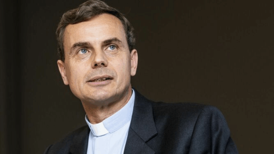 Víctimas belgas de abusos piden al Papa la destitución del arzobispo Luc Terlinden