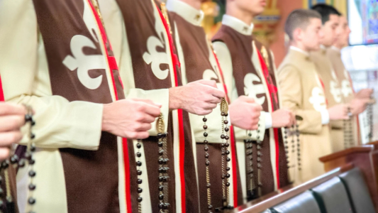 Hérauts de l'Évangile : huit ans d'accusations sans preuves