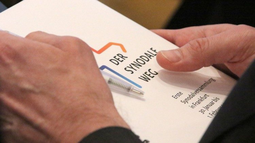 Nuevo paso del sinodalismo alemán: consultarán a laicos para elegir a un obispo