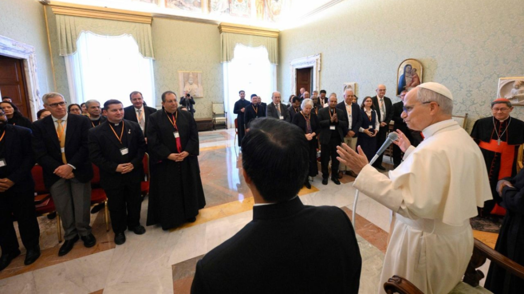 Leone XIV esorta a riscoprire la primazia della Parola di Dio di fronte alle sfide della cultura digitale