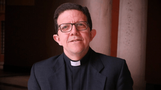 Mons. Valdivia, obispo auxiliar de Sevilla, propone cambiar la fecha de la Pascua para celebrarla con los ortodoxos