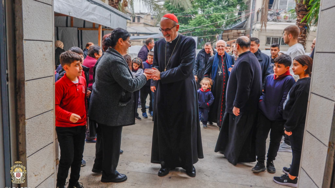 Pizzaballa llega a Gaza para celebrar la Navidad con la parroquia de la Sagrada Familia