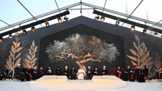 León XIV: «Que cada campana y cada adhān se fundan en un único himno»