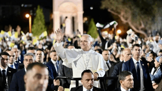 Encuentro en Bkerké: el Papa invita a los jóvenes a ser «artesanos de paz»