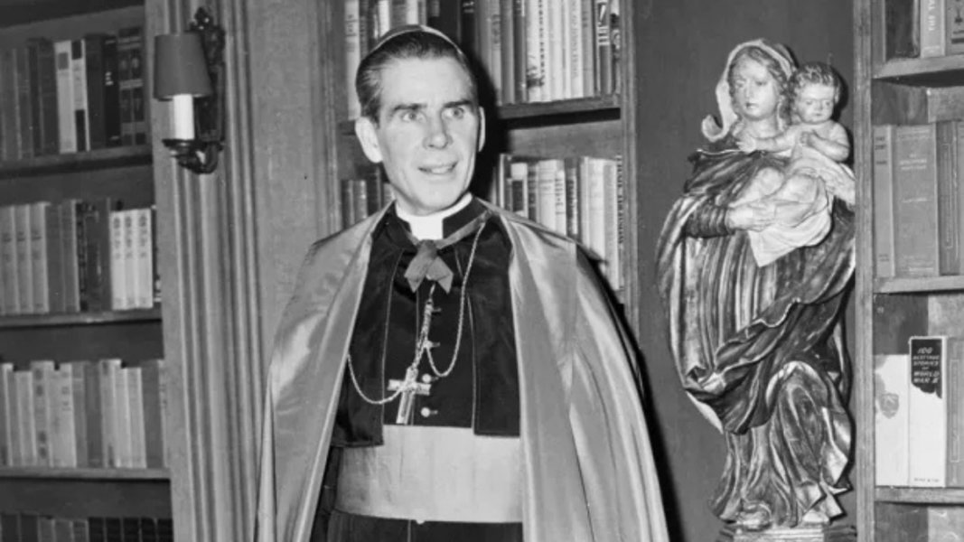 Fulton J. Sheen: Un obispo que evangelizó sin rebajar el Evangelio