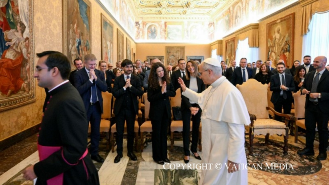 El Papa pide a los eurodiputados conservadores defender las raíces «judeocristianas» de Europa