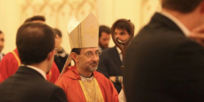 Cobo encomienda a Crismhom (lobby lavanda) la formación de los seminaristas