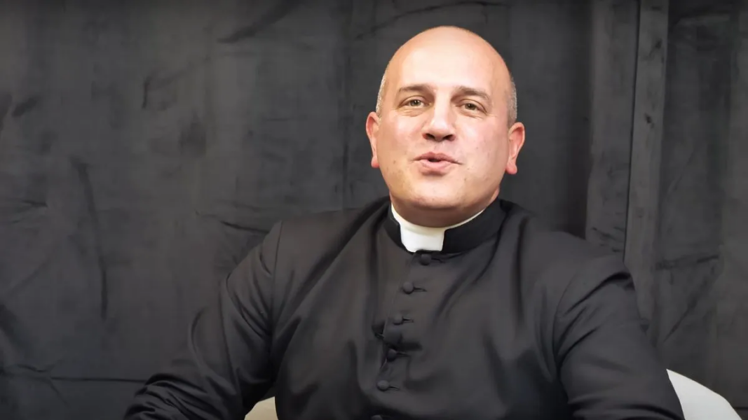 Un ordinariato para el rito tradicional: el padre Raffray explica la propuesta enviada a los cardenales