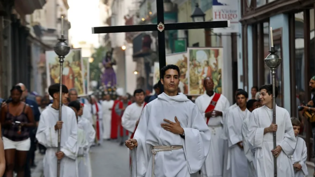 Los católicos no somos una institución