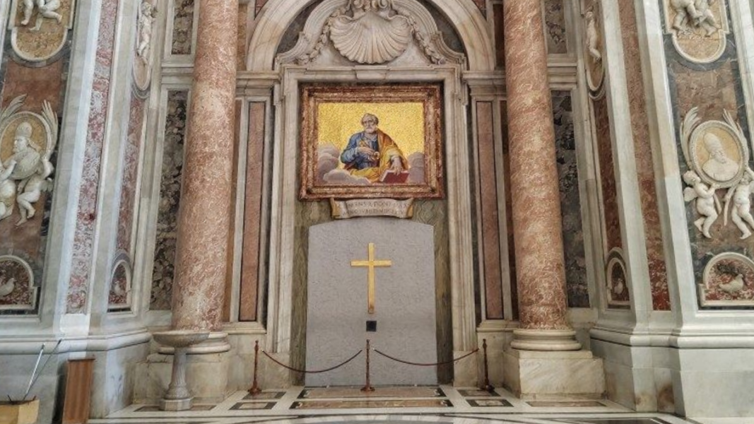 El Vaticano sella este 16 de enero la Puerta Santa de San Pedro y completa el cierre de las cuatro basílicas jubilares
