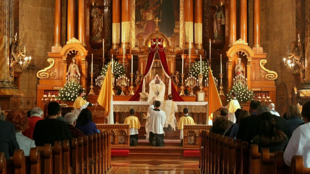 Liturgia: ¿cosmética o genética?