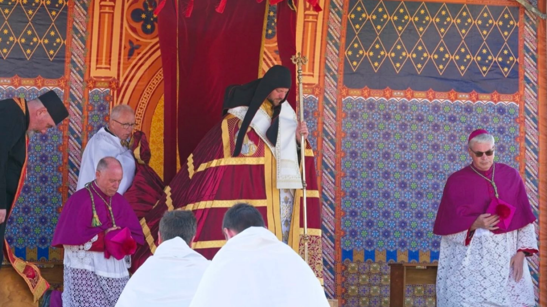 Una liturgia entre Oriente y Occidente: Misa pontifical con el cardenal Bychok en Australia