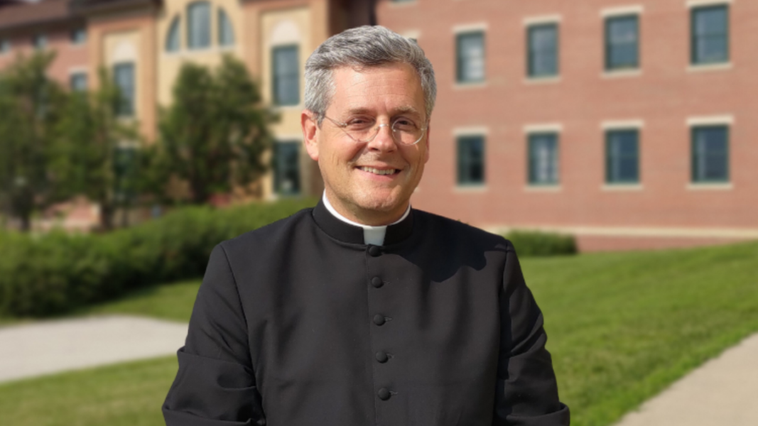 León XIV se reúne con el superior general de la FSSP, John Berg