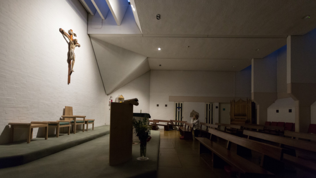 Inglaterra: Un capellán católico de Oxford fue apartado tras una denuncia de abuso