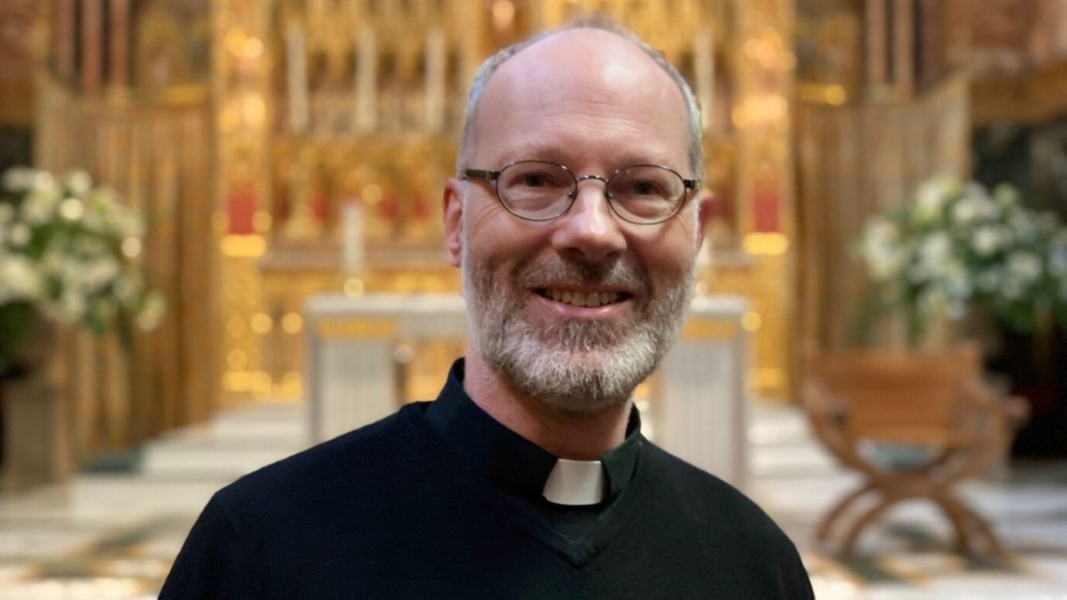 Jesuitas británicos apartaron al capellán de Oxford en 2025 y encargan una revisión independiente