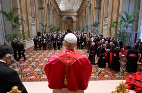 Las nuevas notas del Papa León