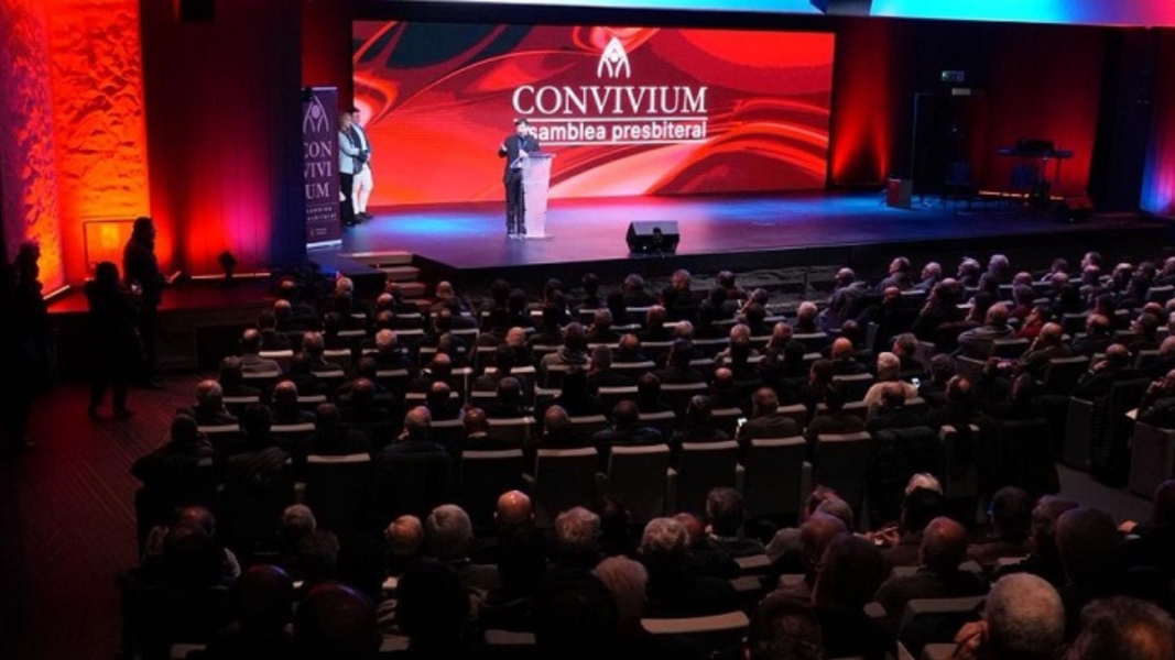Cobo clausura CONVIVIUM con claves para el presbiterio madrileño: fraternidad, sinodalidad y reto vocacional