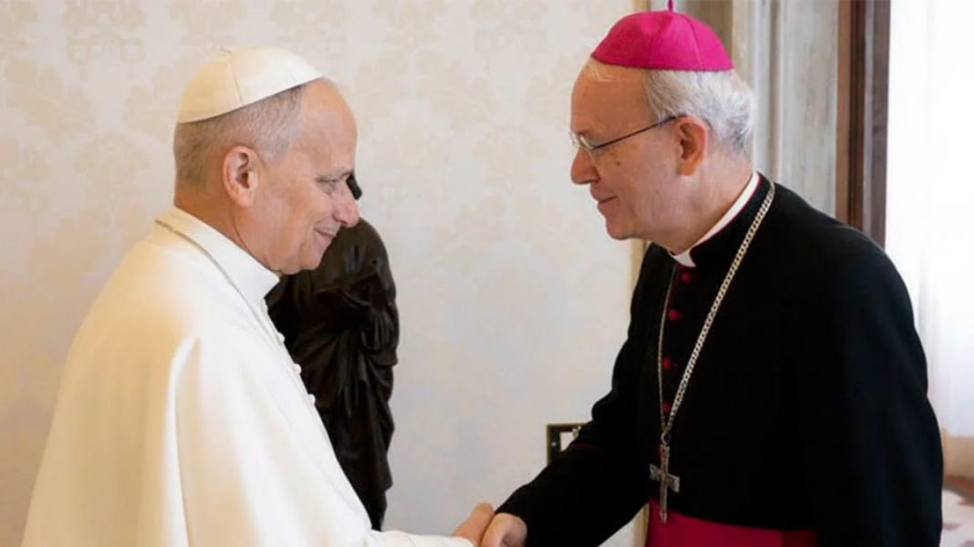 Cinco heridas y una esperanza: Mons Schneider revela nuevos detalles de su audiencia con León XIV