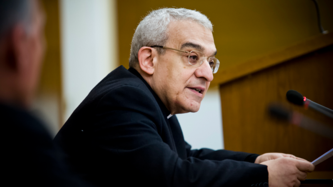 Mons. Iannone atribuye la resistencia a la sinodalidad a la «falta de conversión»