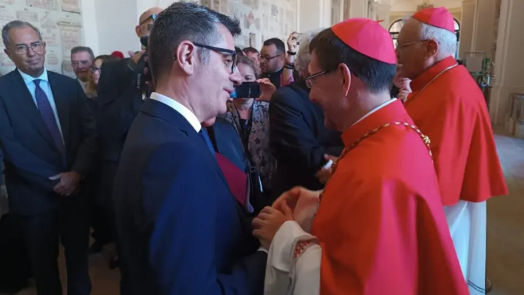 Cobo se atrinchera y trata de silenciar el escándalo del Valle tras su extralimitación ante el Gobierno