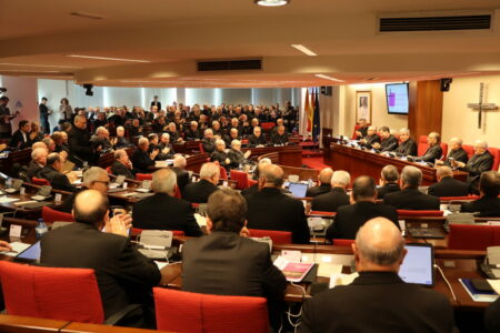 Ni una palabra por Noelia: la Conferencia Episcopal calla como una ídem