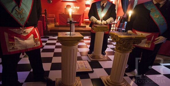 Una logia masónica, en el centro de una red de sicarios en Francia