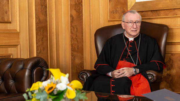 Parolin confirma que la Santa Sede impulsa una solución dialogada para Cuba