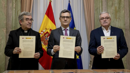 TRIBUNA. Pagar y cerrar: cómo el nuevo protocolo puede enterrar la verdad sobre los abusos en la Iglesia